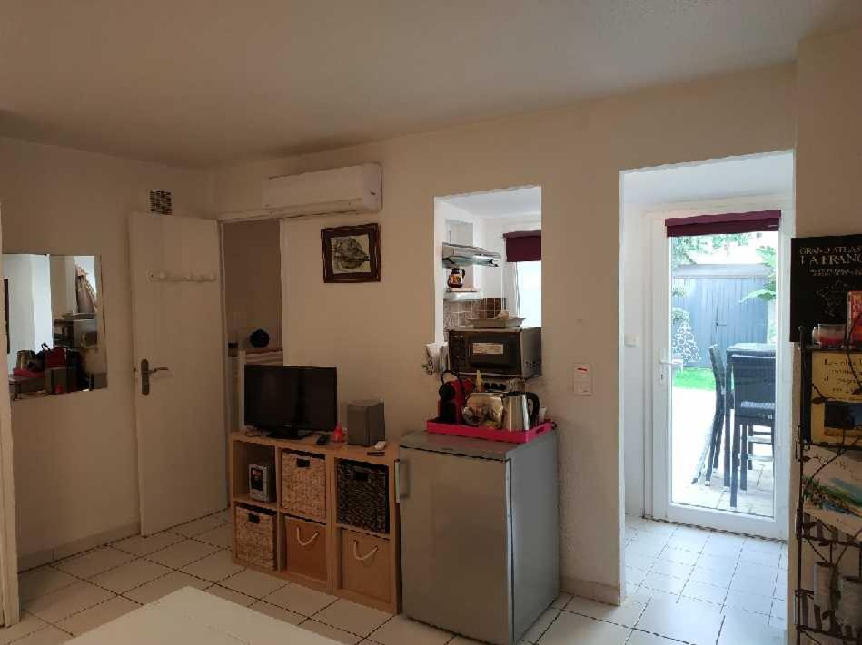 Studio Tout A Pieds Sanary-sur-Mer Eksteriør billede