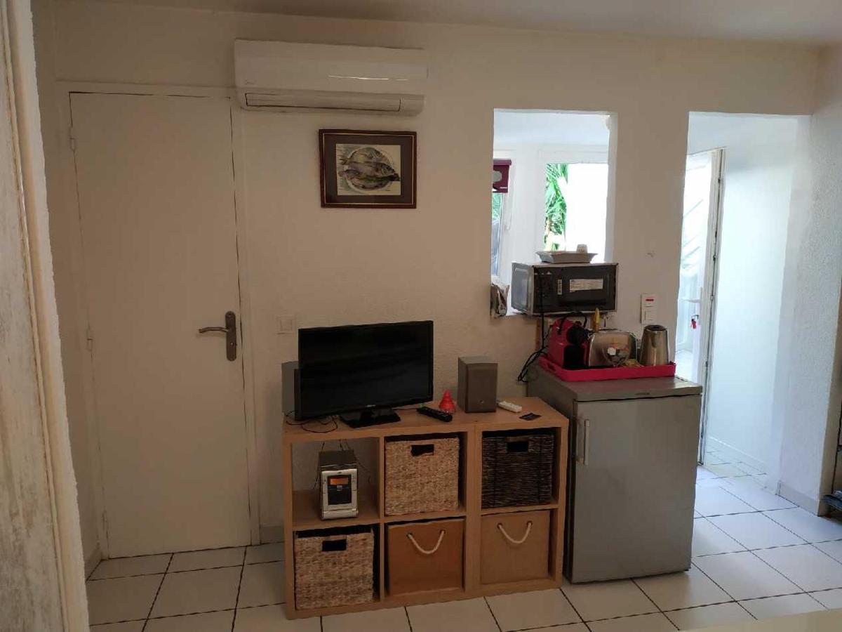 Studio Tout A Pieds Sanary-sur-Mer Eksteriør billede